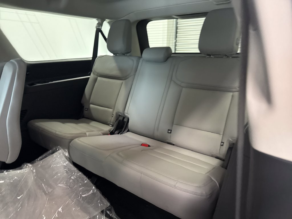 New 2027 Ford Expedition Max Active RWD image 16