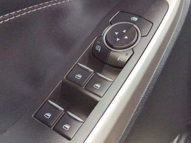 Used 2022 Ford Explorer XLT w/ Equipment Group 202A image 24