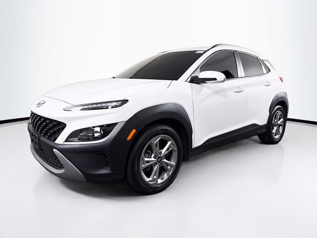 Used 2023 Hyundai Kona SEL w/ Convenience Package AWD/4WD image 3
