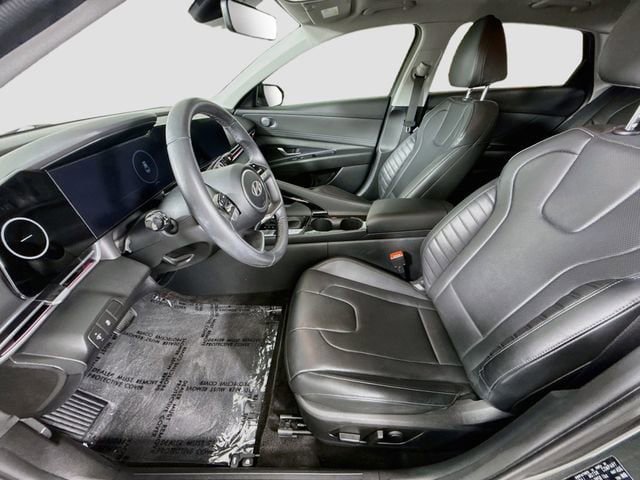 Used 2024 Hyundai Elantra Limited FWD image 22