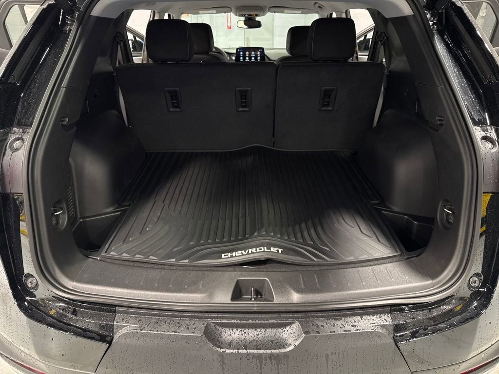 New 2026 Chevrolet Blazer LT w/ Convenience Package FWD image 30