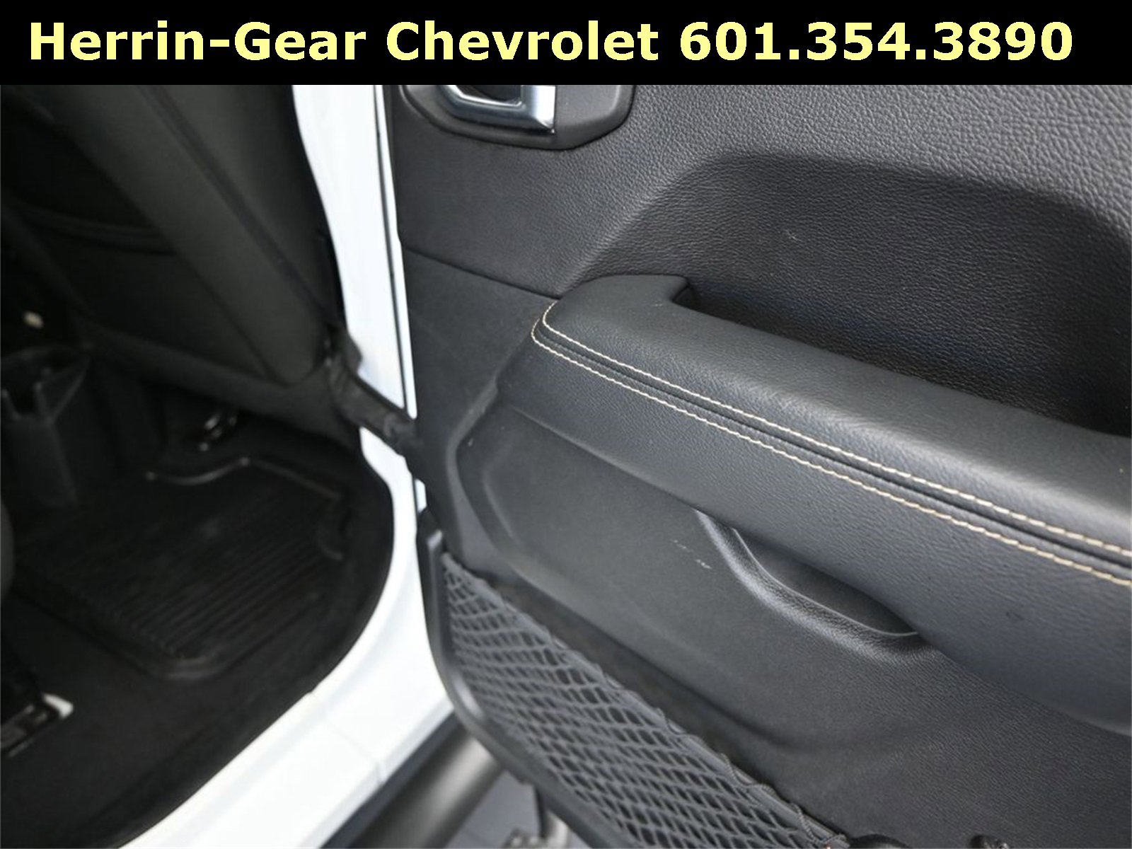 Used 2019 Jeep Wrangler Unlimited Sahara image 21