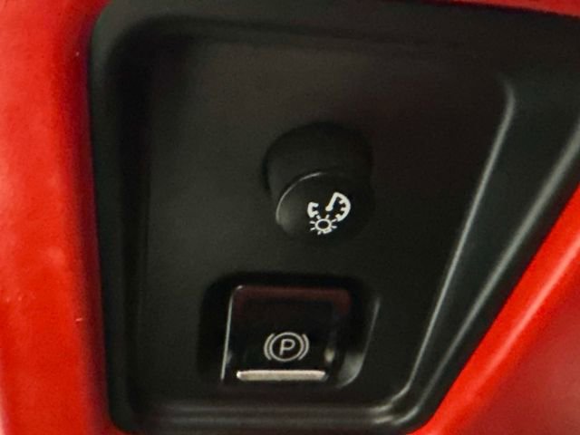 Used 2020 Chevrolet Corvette Stingray Premium Conv w/ 3LT Preferred Equipment Group RWD image 23