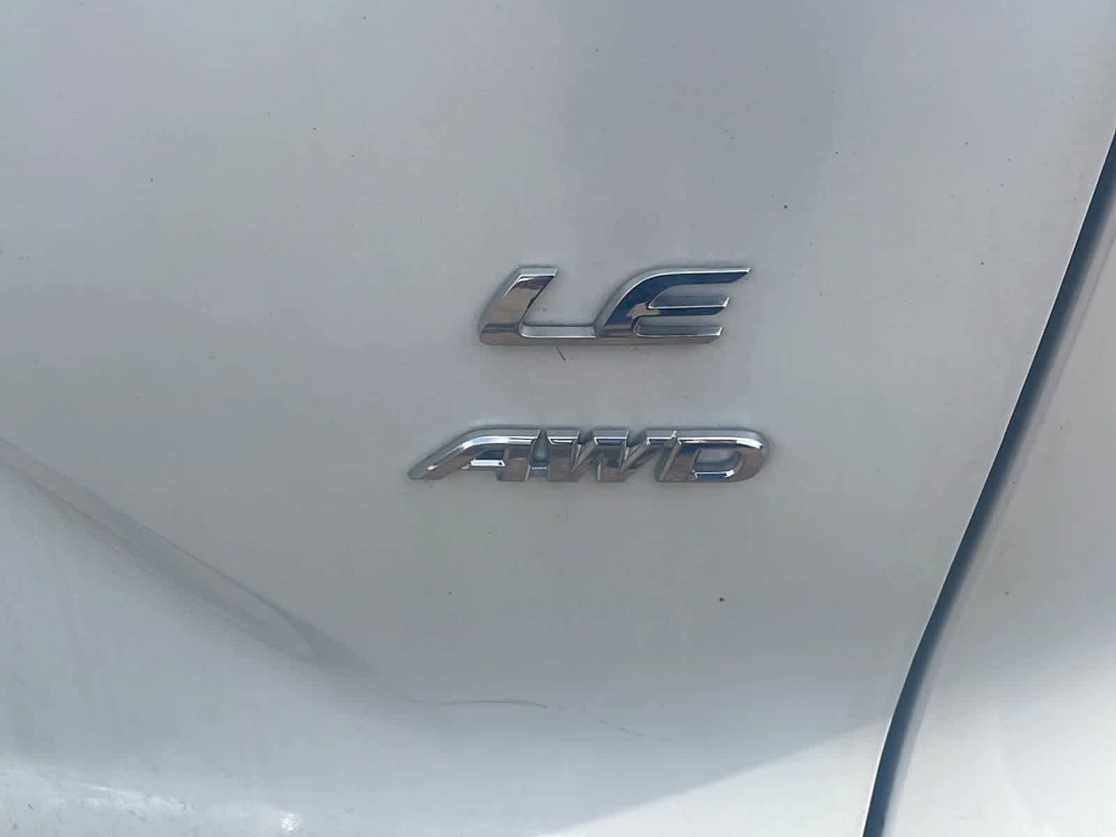 Used 2023 Toyota Corolla Cross LE w/ Moonroof Package image 10
