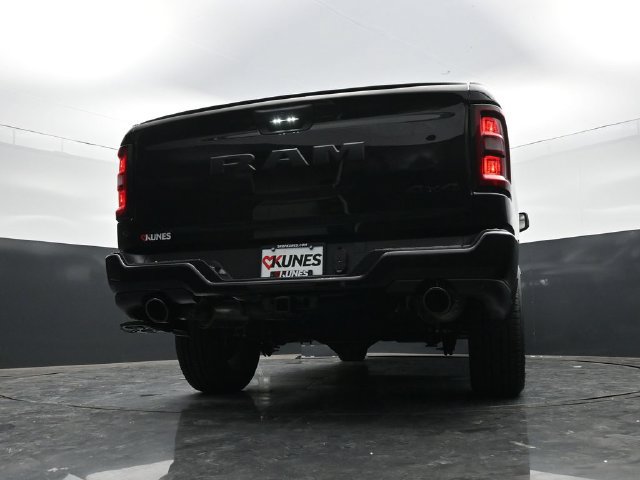 New 2026 RAM 1500 Express AWD/4WD image 57