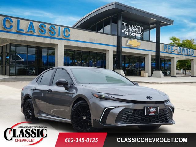 Used 2026 Toyota Camry SE w/ Multimedia Upgrade Package FWD image 1