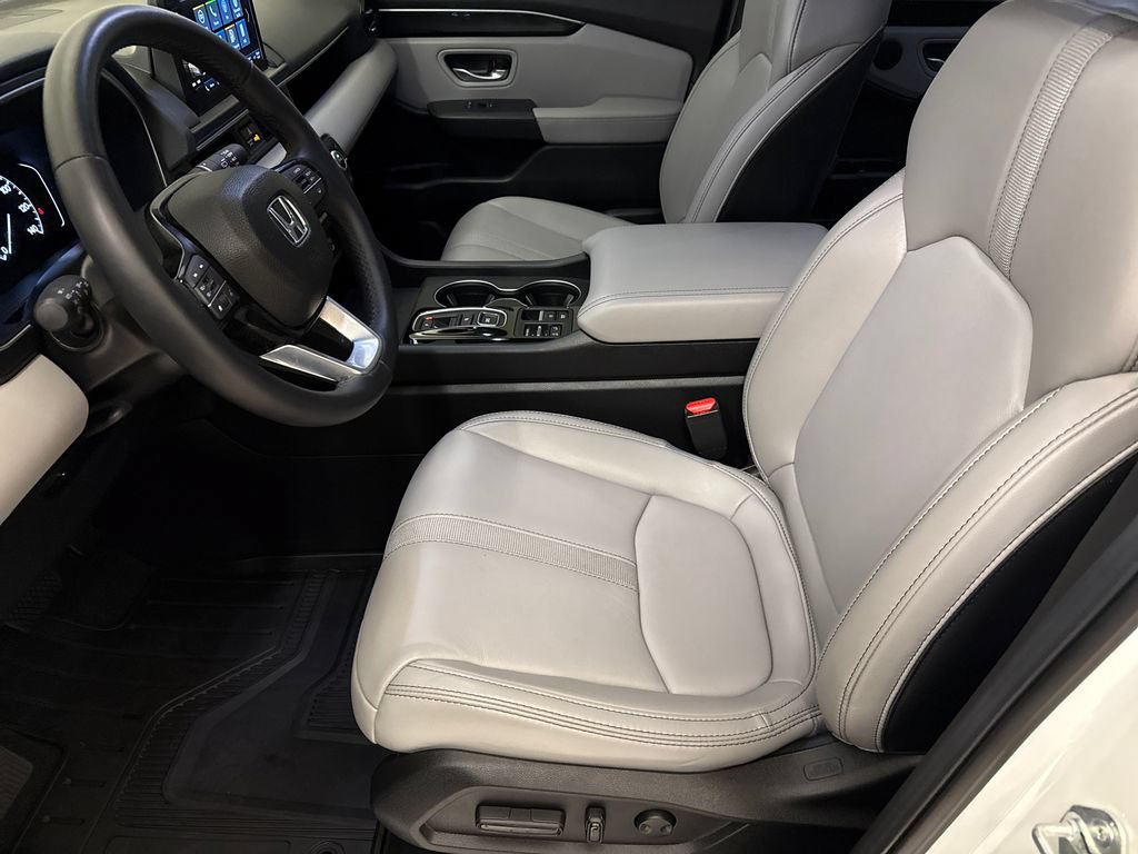 Certified 2025 Honda Pilot EX-L image 17