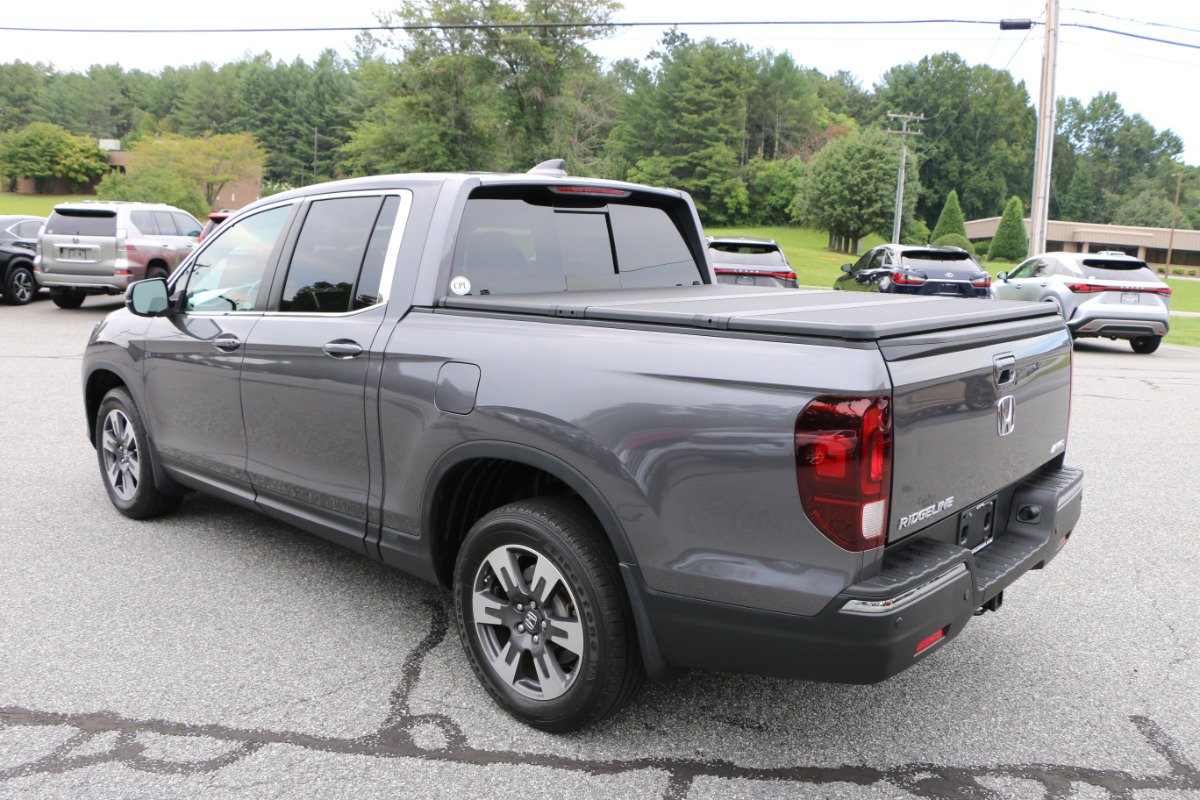 Used 2019 Honda Ridgeline RTL-T image 3