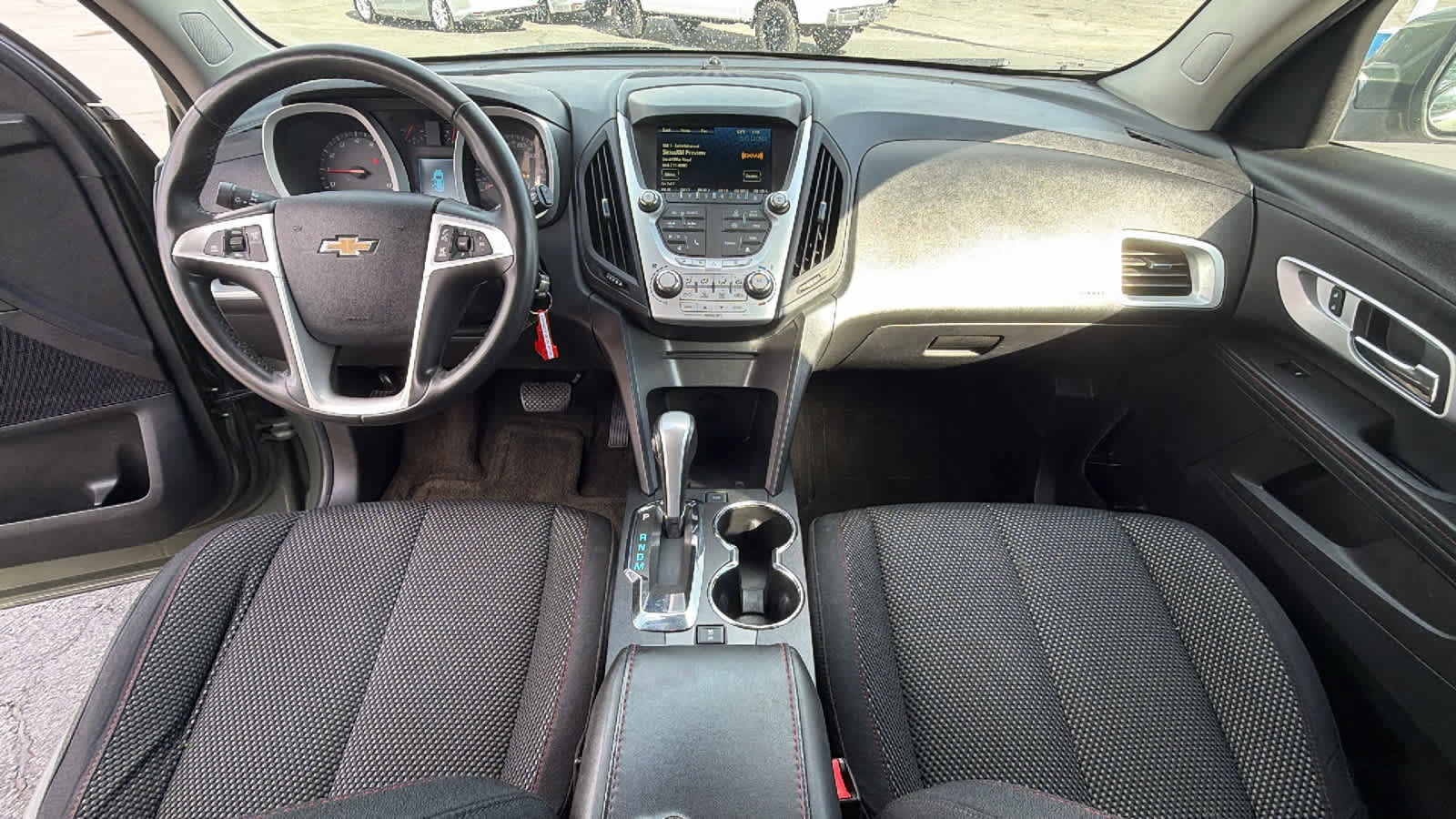 Used 2015 Chevrolet Equinox LT image 26