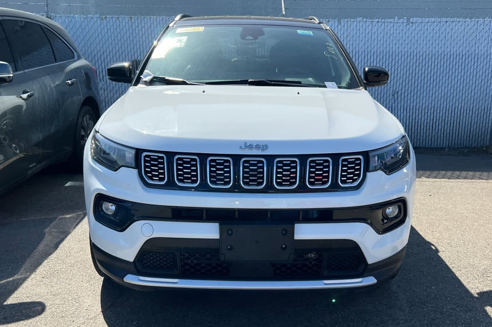 Used 2025 Jeep Compass Limited video 2