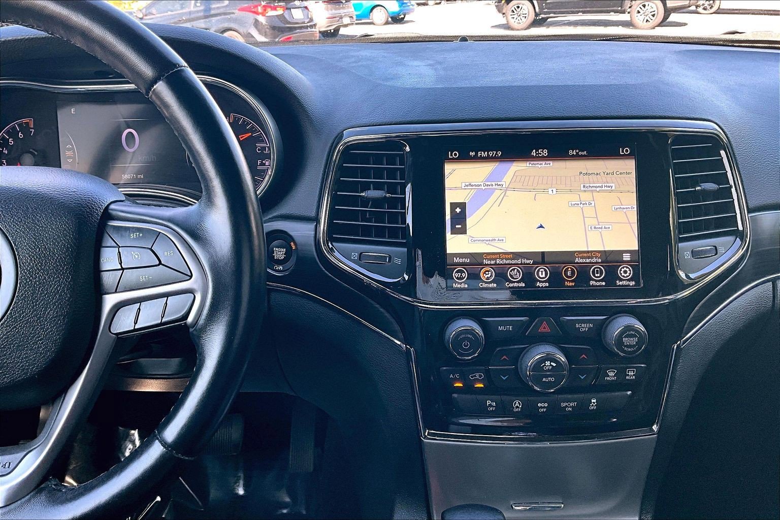 Used 2021 Jeep Grand Cherokee Limited AWD/4WD image 6