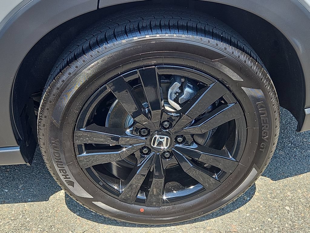 Certified 2026 Honda HR-V Sport image 8