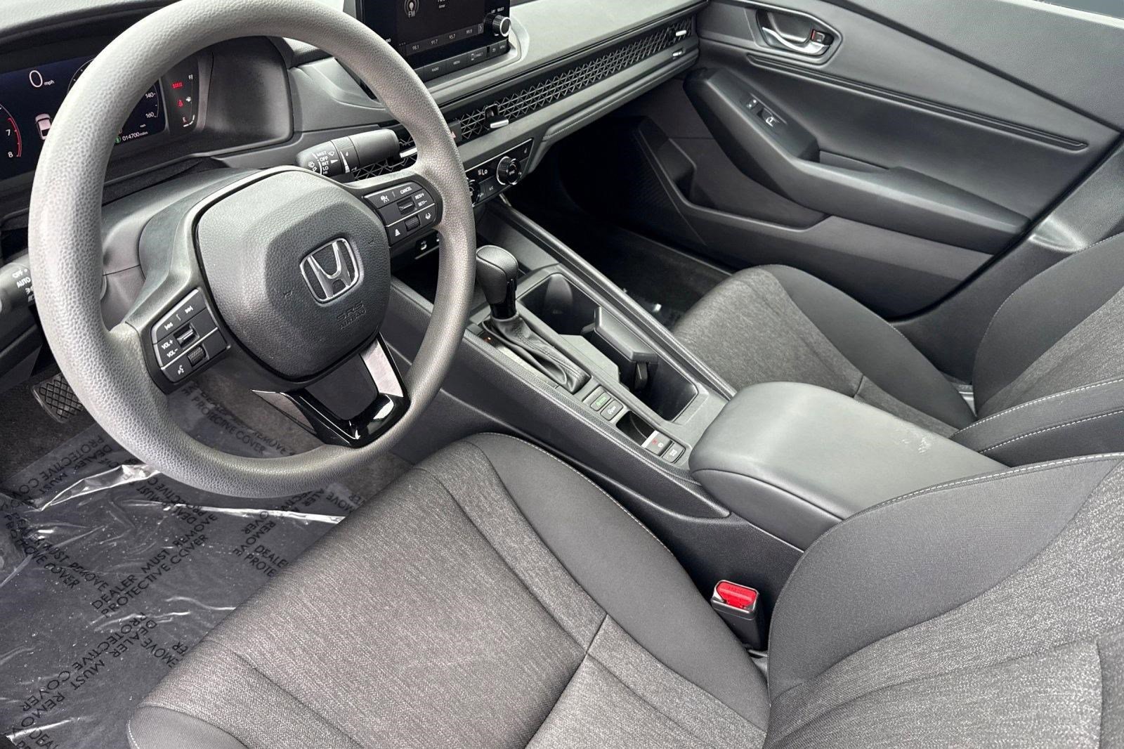Certified 2023 Honda Accord EX image 4