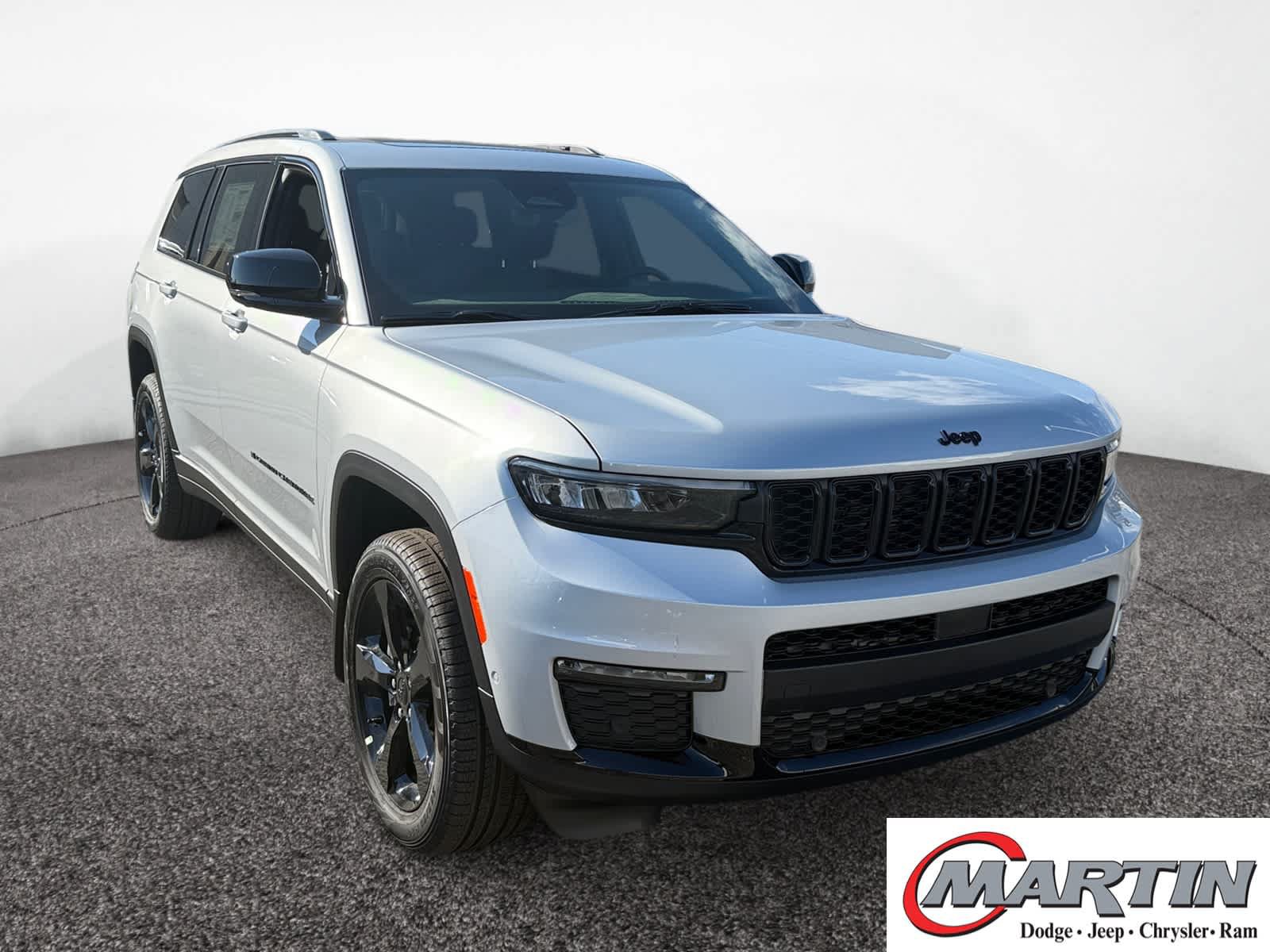 New 2025 Jeep Grand Cherokee L Limited w/ Luxury Tech Group II AWD/4WD image 7