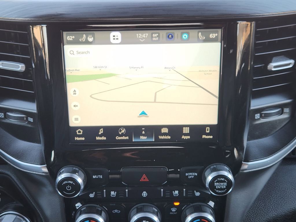 Used 2024 RAM 1500 Laramie image 17