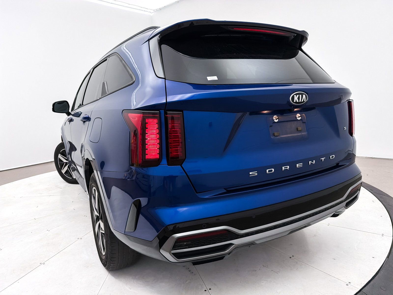 Used 2021 Kia Sorento S image 9