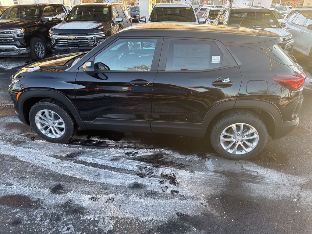 New 2026 Chevrolet TrailBlazer LS w/ LS Convenience Package image 3