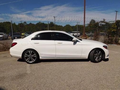 Used 2019 Mercedes-Benz C 300 Sedan image 5