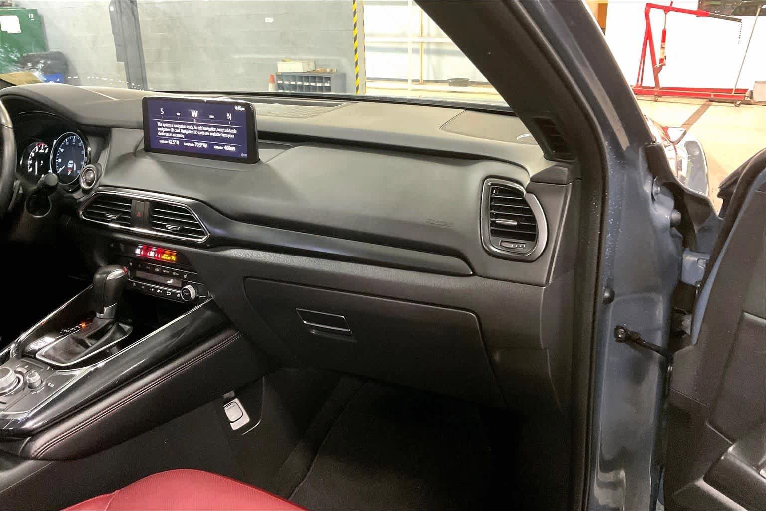Used 2023 MAZDA CX-9 Carbon Edition AWD/4WD image 18
