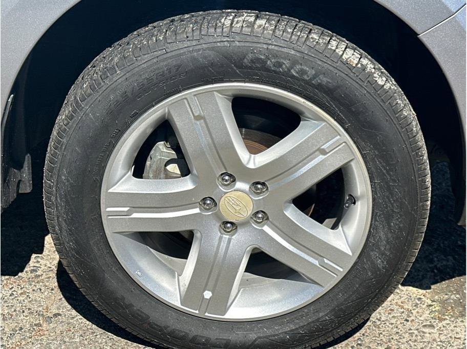 Used 2010 Subaru Forester 2.5X Premium image 10