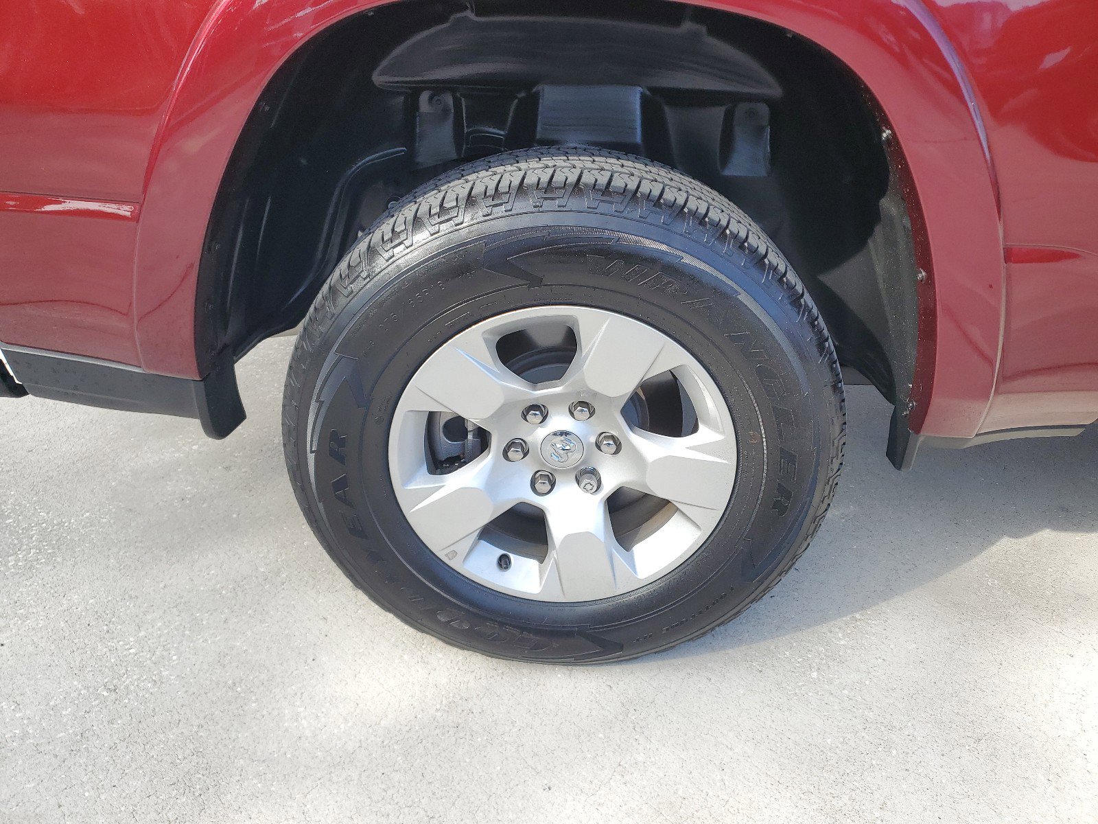 Certified 2025 RAM 1500 Big Horn image 5