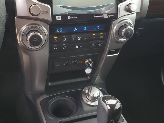 Used 2020 Toyota 4Runner Limited AWD/4WD image 18
