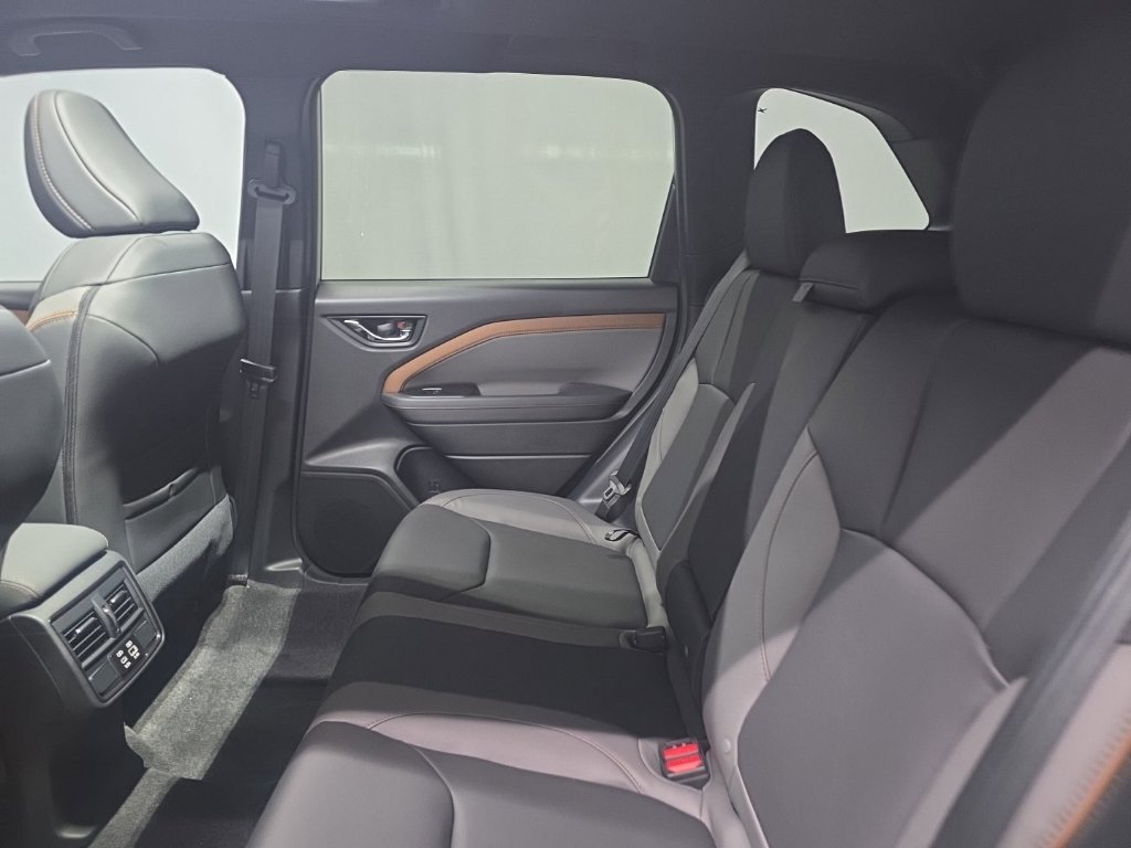 New 2026 Subaru Forester Sport AWD/4WD image 9