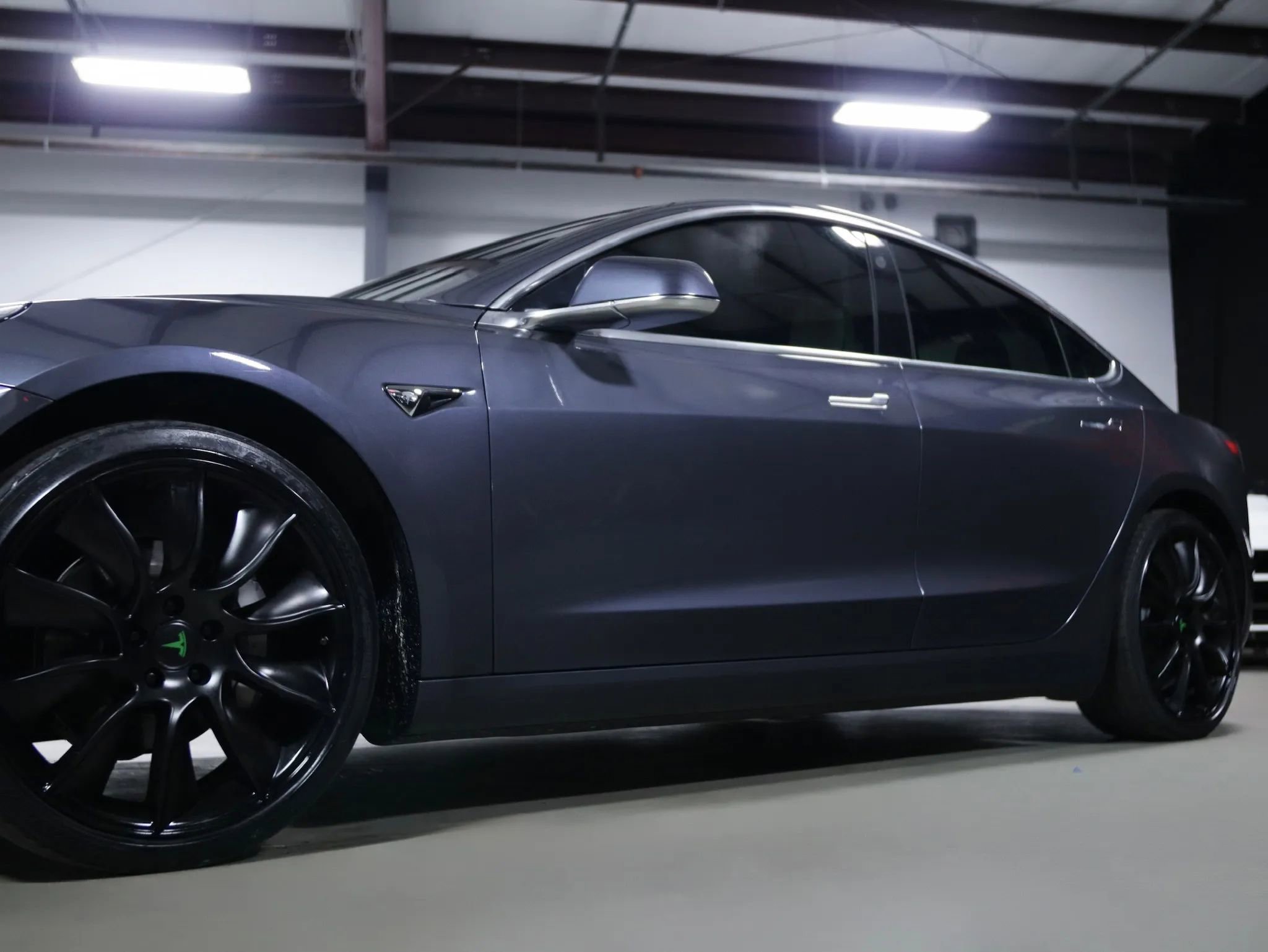 Used 2020 Tesla Model 3 Standard Range RWD image 8