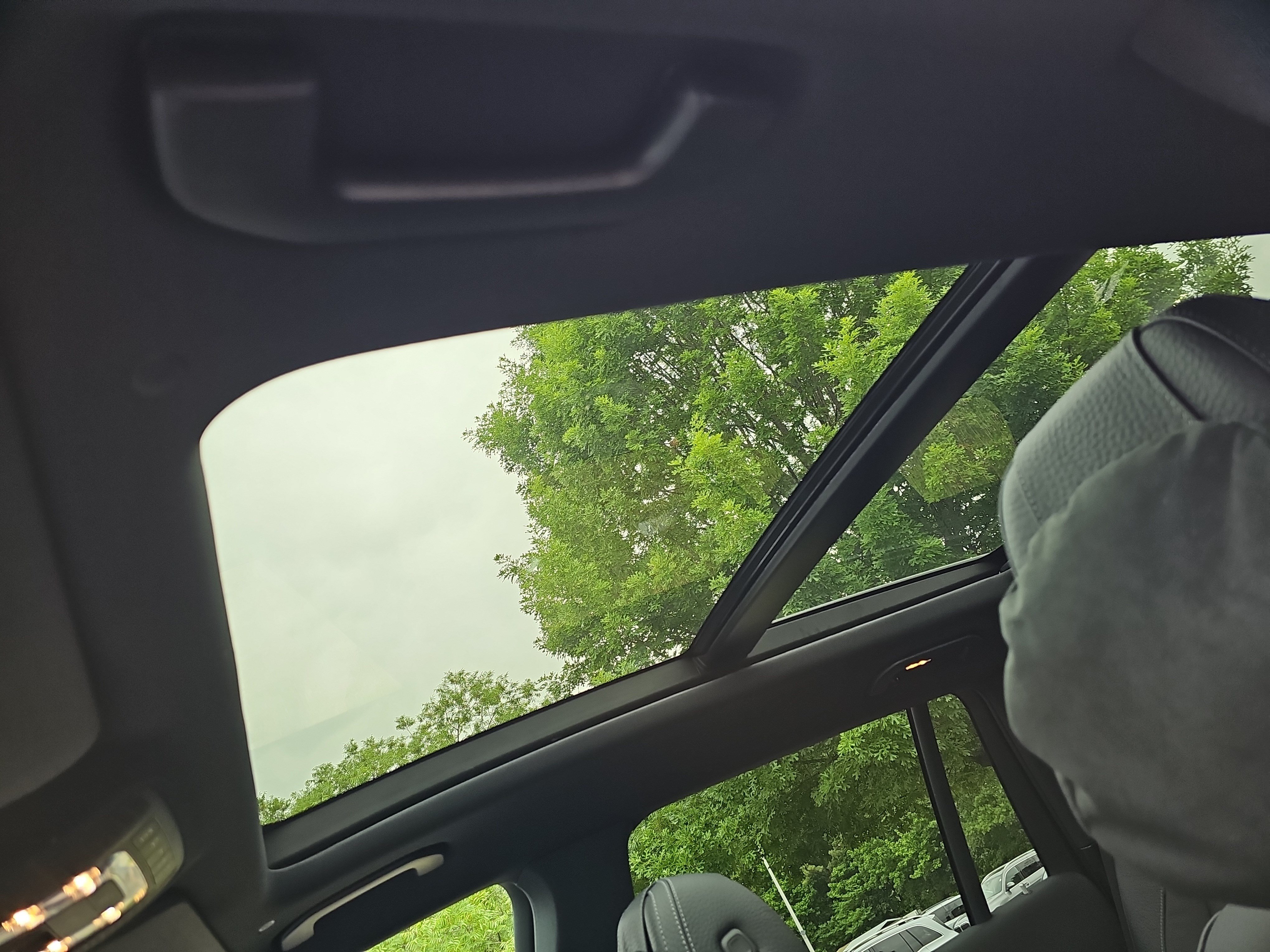 New 2026 Mercedes-Benz GLS 450 4MATIC image 30