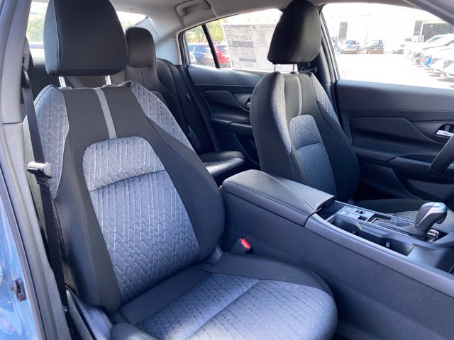 New 2027 Nissan Sentra SV w/ SV Convenience Package FWD image 9