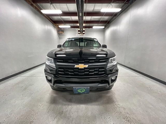 Certified 2022 Chevrolet Colorado LT w/ Luxury Package AWD/4WD image 3