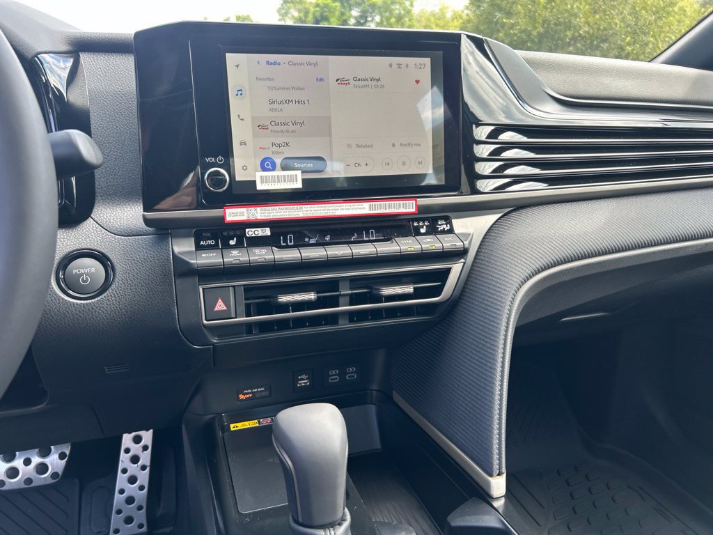 New 2026 Toyota Camry SE w/ Convenience Package FWD image 17