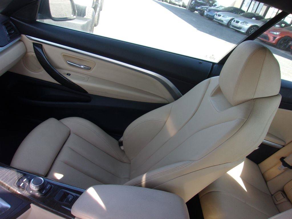 Used 2017 BMW 430i Convertible image 11