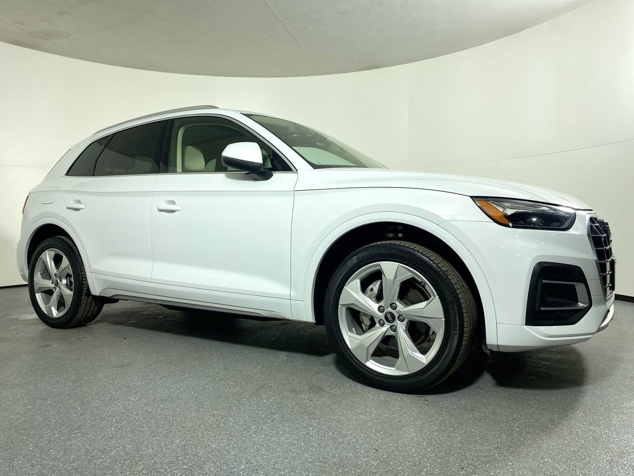 Used 2021 Audi Q5 Premium Plus w/ Premium Plus Package AWD/4WD image 28