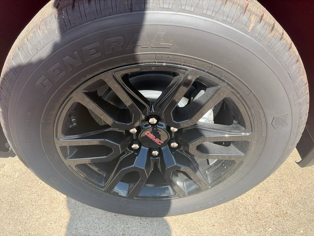 New 2026 GMC Sierra 1500 Pro w/ Graphite Edition AWD/4WD image 10