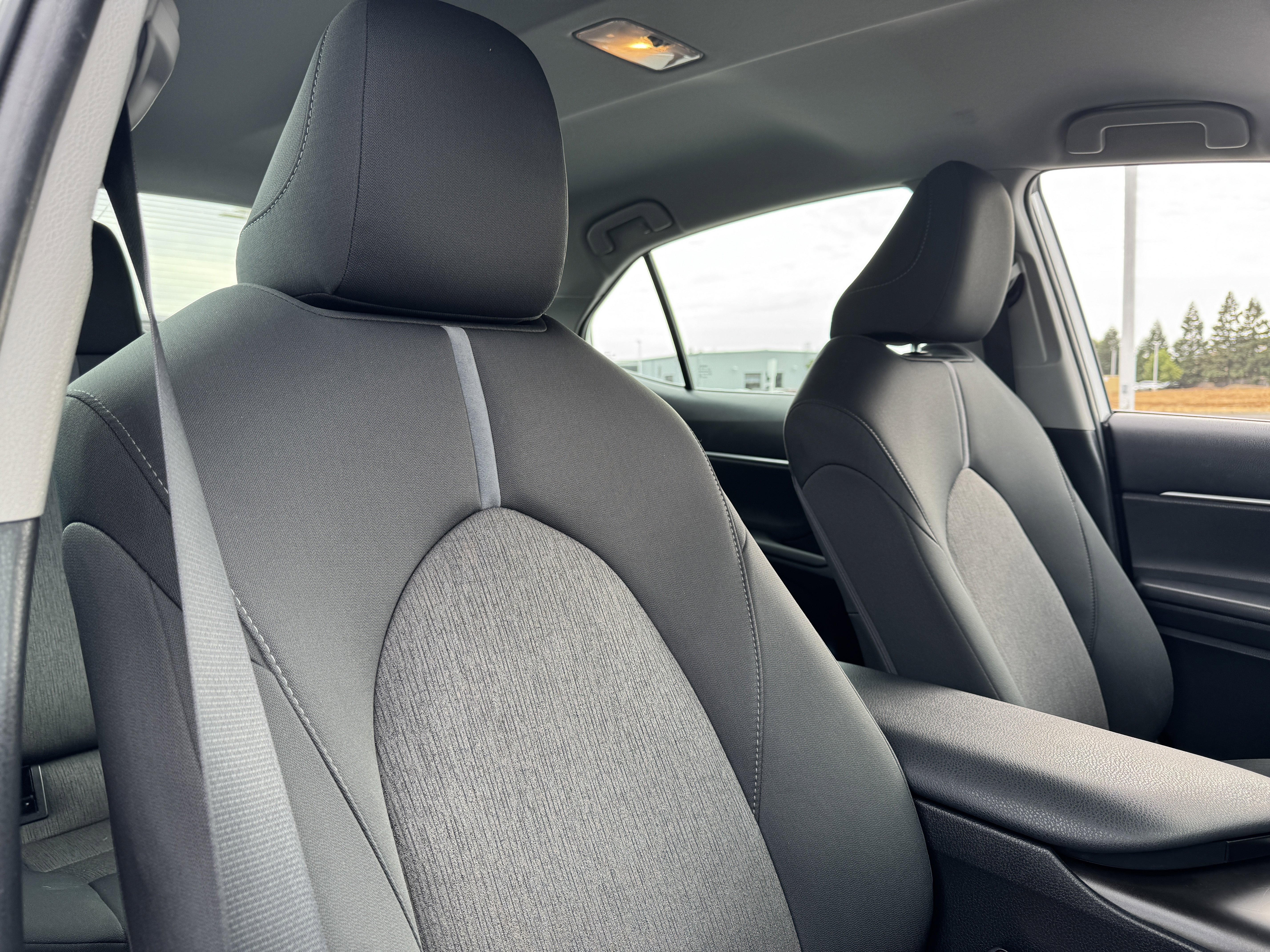 Used 2023 Toyota Camry LE image 21