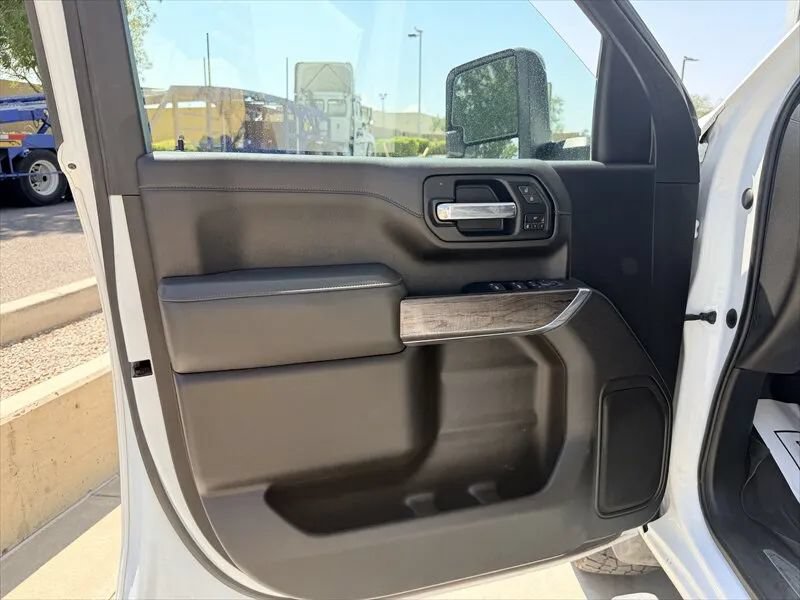 Used 2023 Chevrolet Silverado 3500 LTZ w/ Z71 Off-Road Package AWD/4WD image 12