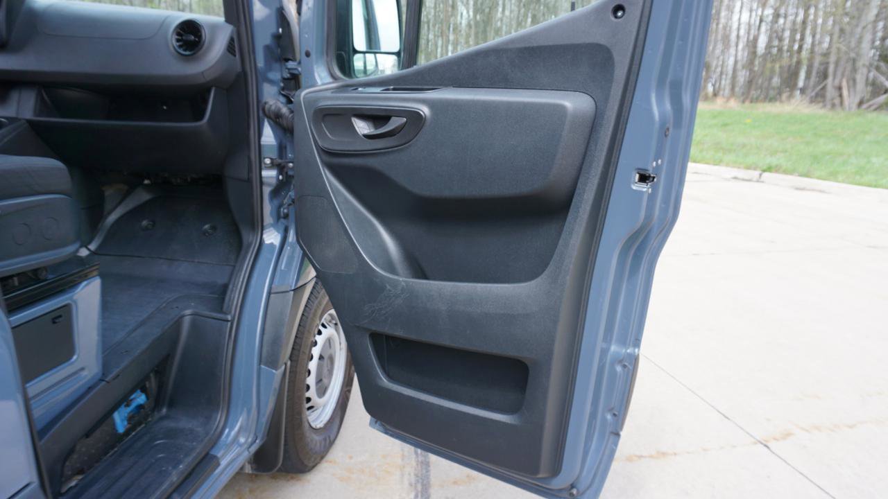 Used 2019 Mercedes-Benz Sprinter 170 image 20