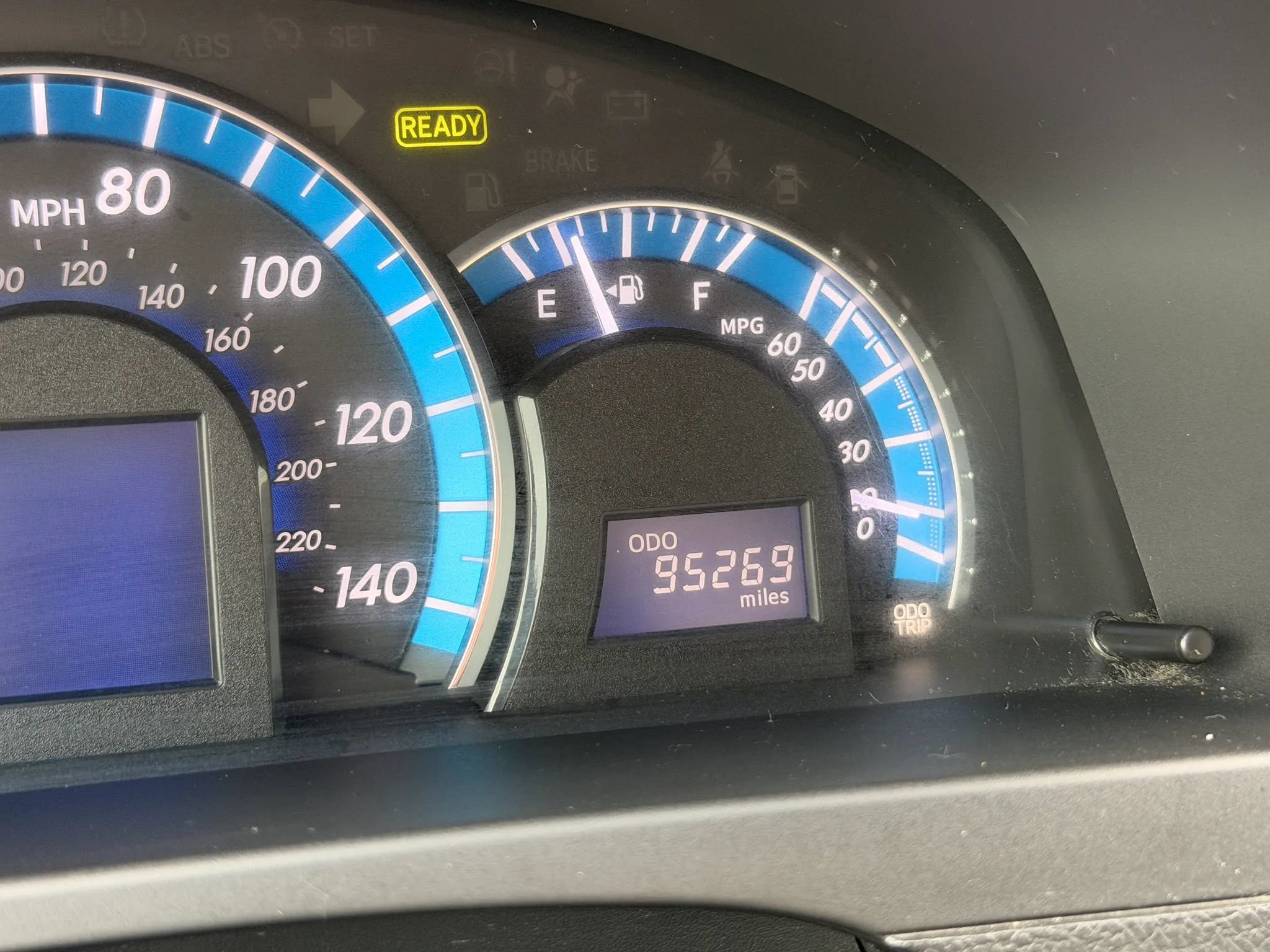 Used 2012 Toyota Camry XLE w/ Convenience Pkg FWD image 5
