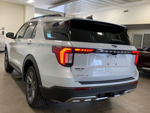 New 2026 Ford Explorer Active w/ Active Comfort Package AWD/4WD image 5