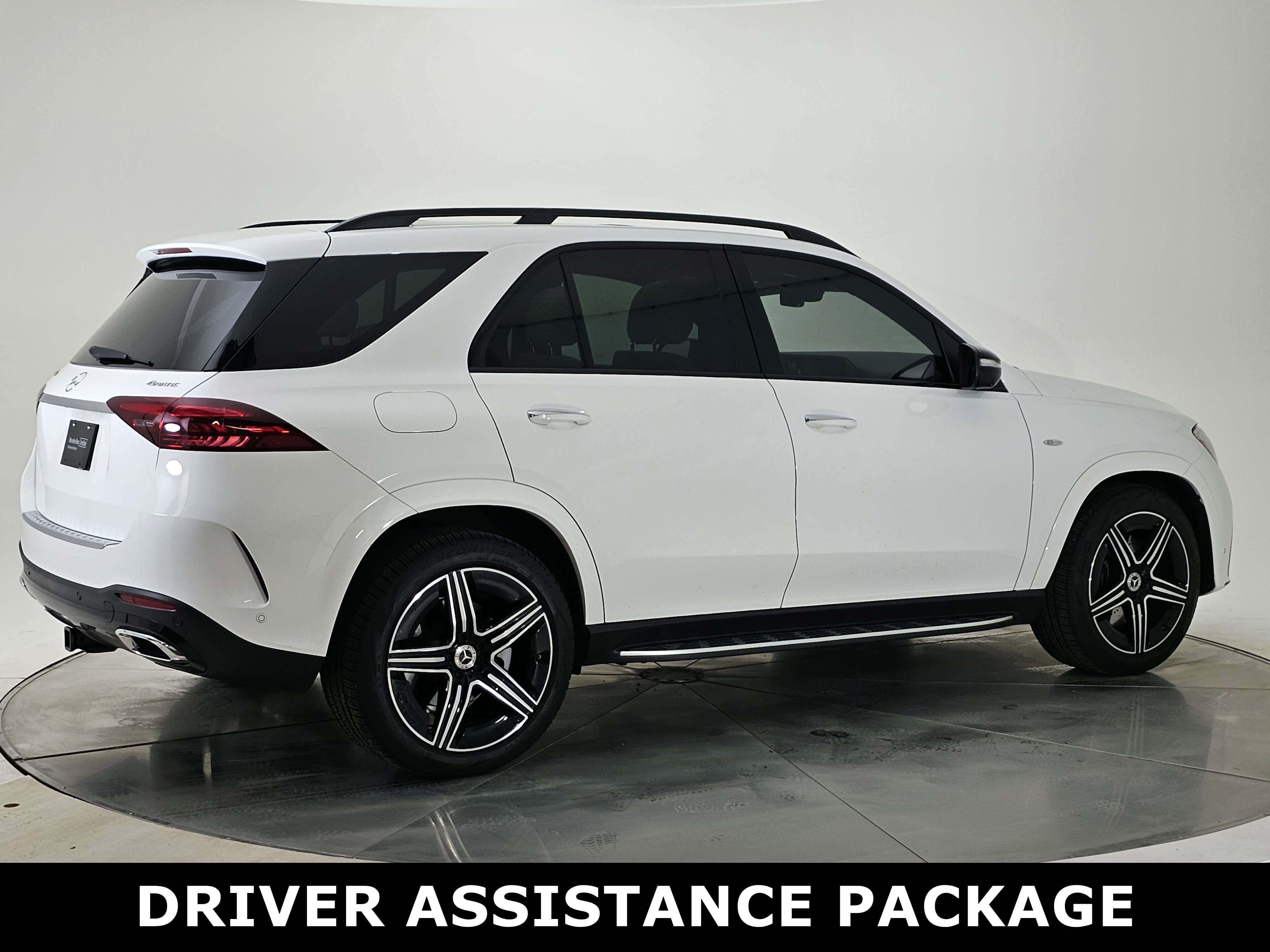 Used 2025 Mercedes-Benz GLE 450e 4MATIC image 3