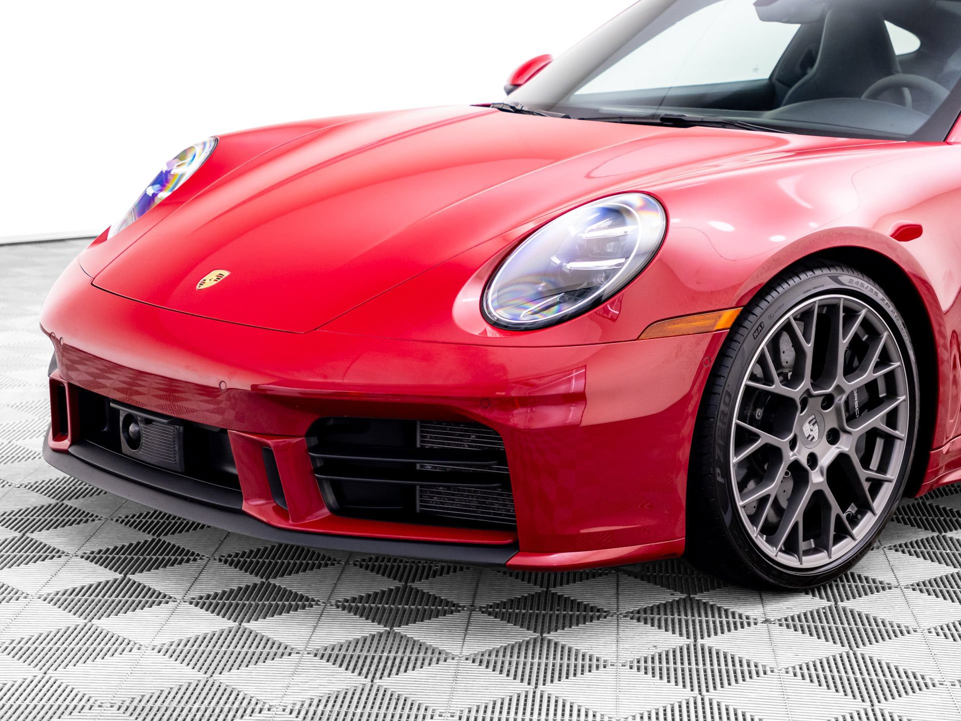 Certified 2025 Porsche 911 Carrera S RWD image 32