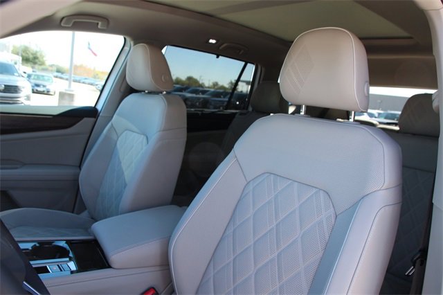 New 2026 Volkswagen Atlas SEL Premium R-Line image 11