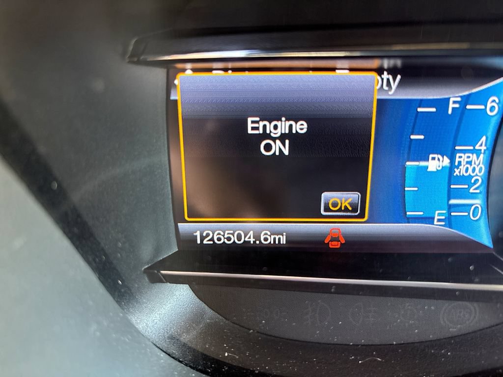 Used 2016 Ford Explorer XLT w/ Equipment Group 202A FWD image 10