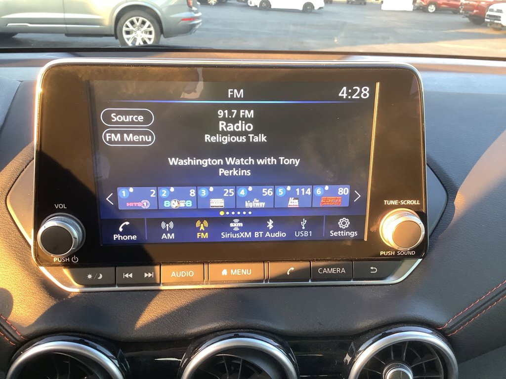 Used 2024 Nissan Sentra SR w/ SR Premium Package image 17