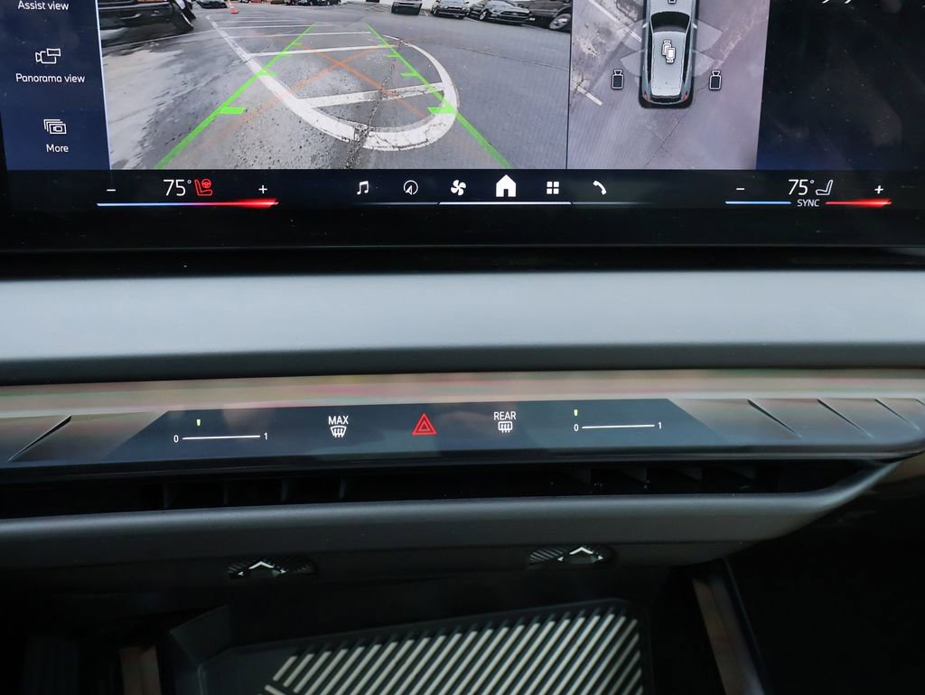 Certified 2025 BMW X3 xDrive30i w/ Premium Package image 28