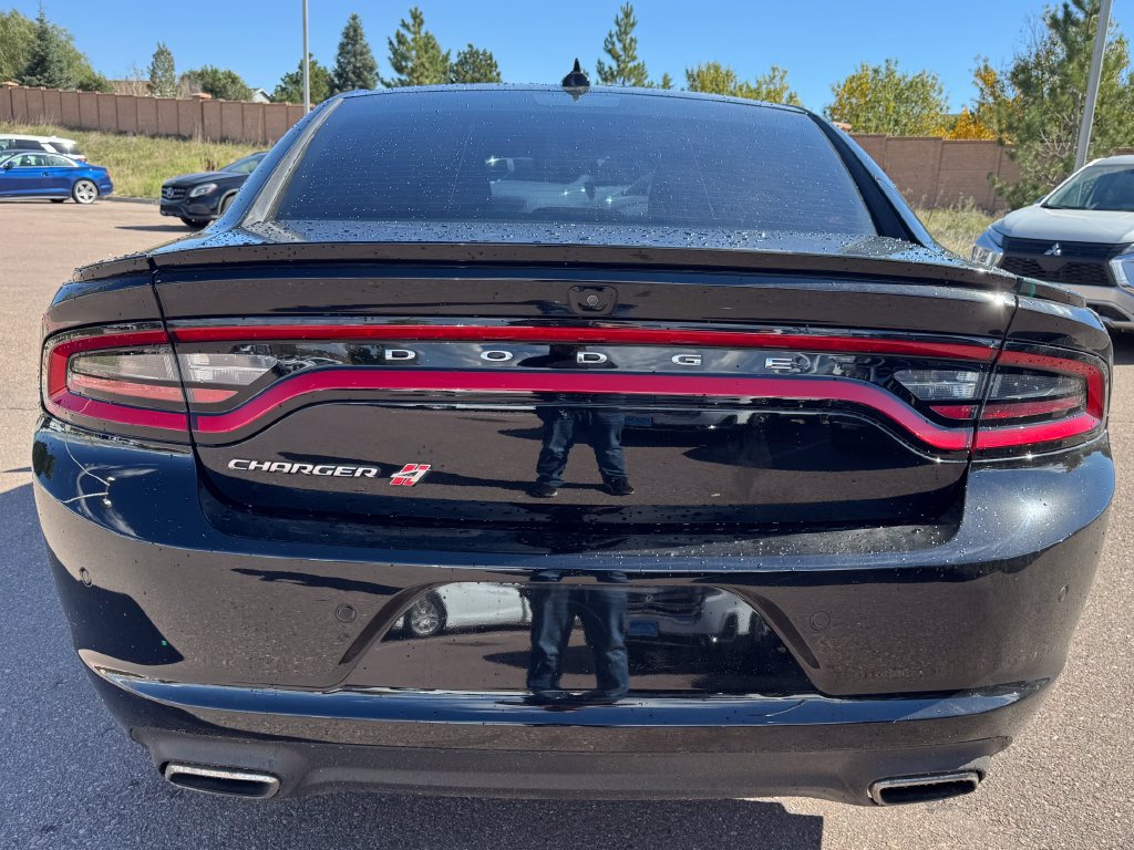 Used 2020 Dodge Charger SXT AWD/4WD image 6