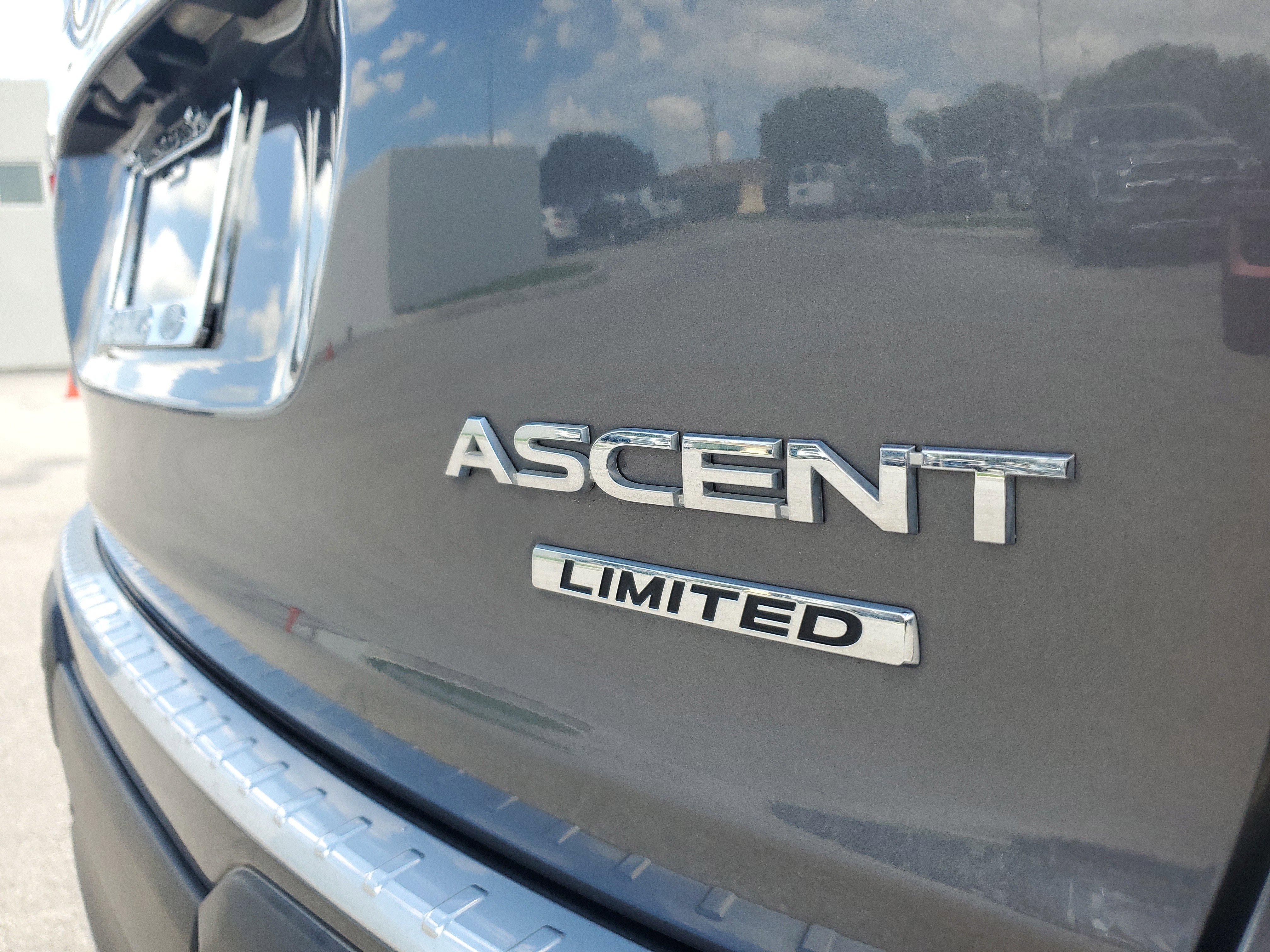 Used 2020 Subaru Ascent Limited w/ Popular Package #3 image 34