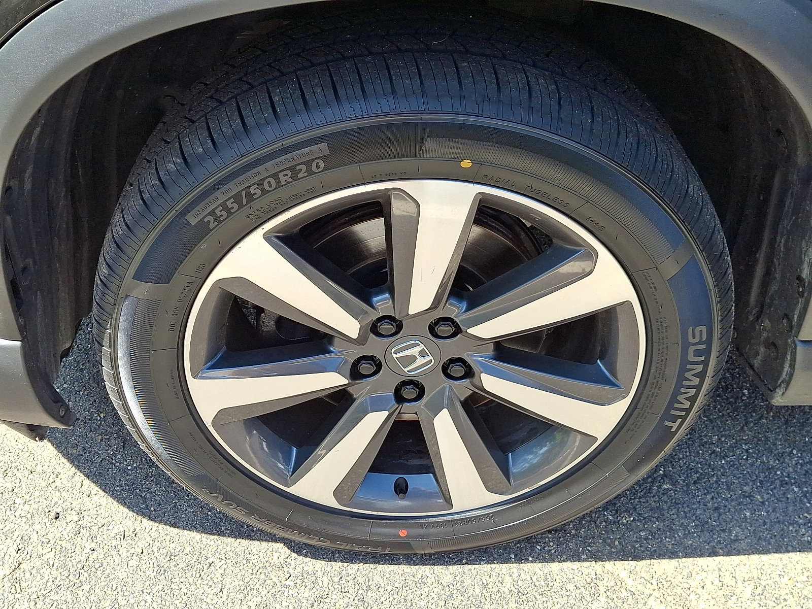 Certified 2025 Honda Pilot Touring image 28