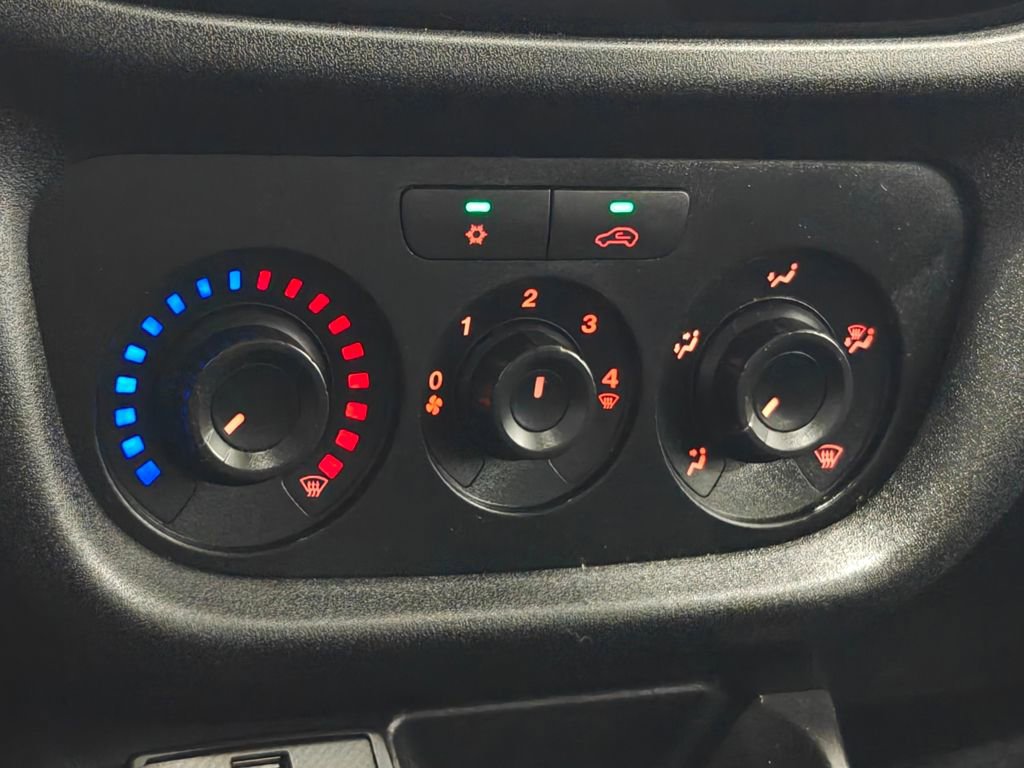 Used 2015 RAM ProMaster City Tradesman SLT w/ Rear Back-up Camera Group image 9